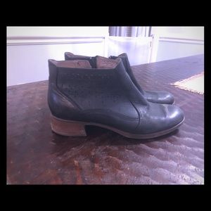 Dansko black cutout booties - size 40